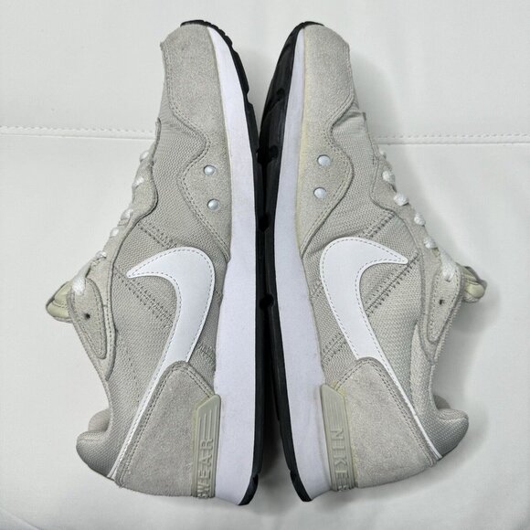 Nike Venture Runner Beige Sneakers Lace Low Top Trainer Shoes CK2948-002 Size 10 - Picture 13 of 16